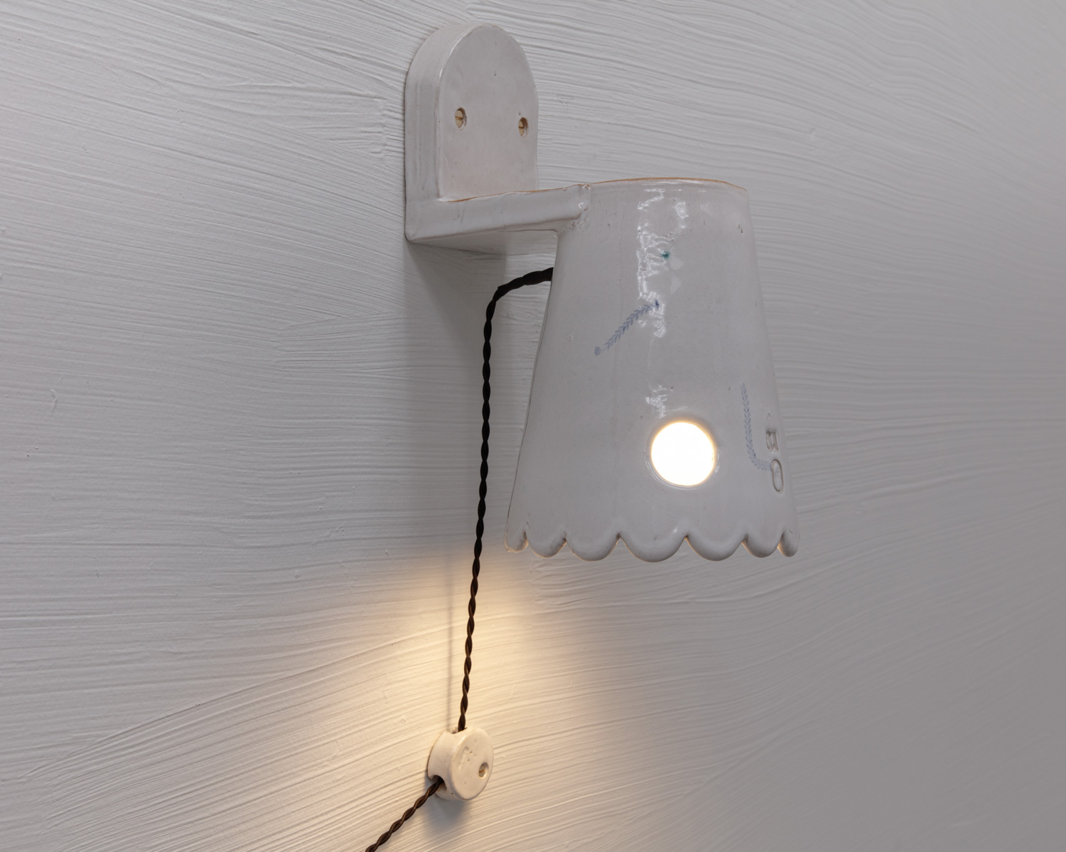 BDDW KNOB AND TUBE WALL LIGHT
